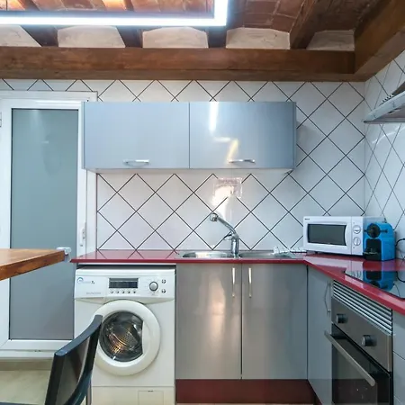 Homenfun Eixample I برشلونة